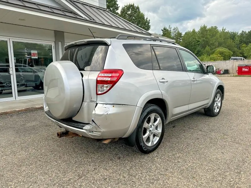 2010 TOYOTA RAV4 LIMITED  