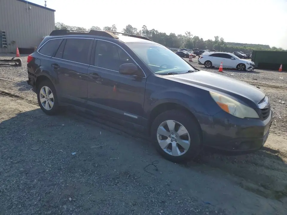 2011 SUBARU OUTBACK 3.6R LIMITED  