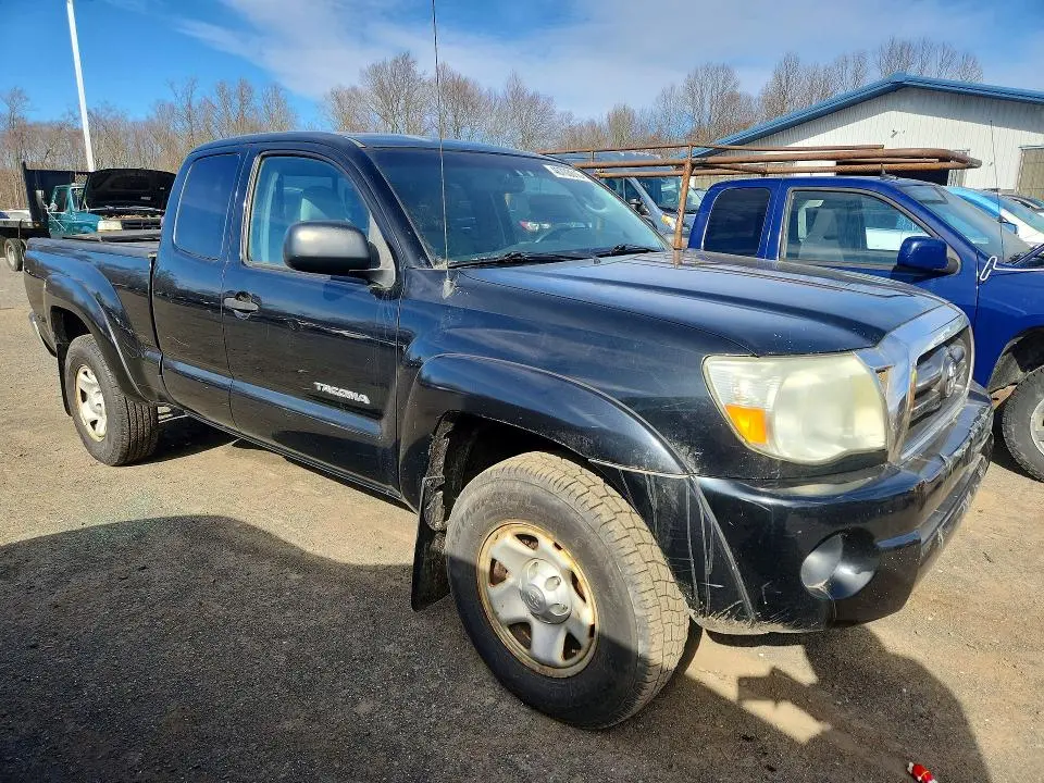 2010 TOYOTA TACOMA BASE  