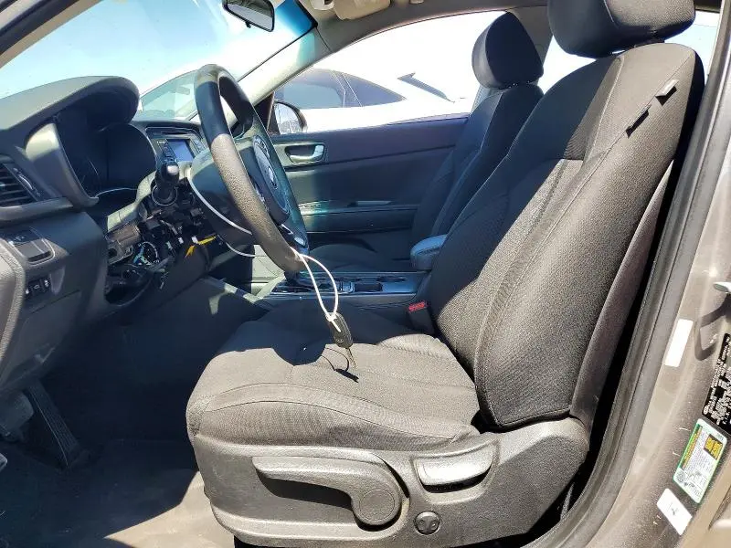 2016 KIA OPTIMA LX  