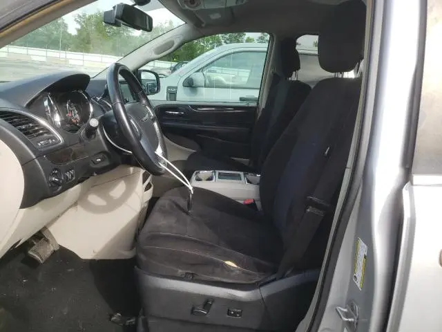 2011 CHRYSLER TOWN & COUNTRY TOURING  