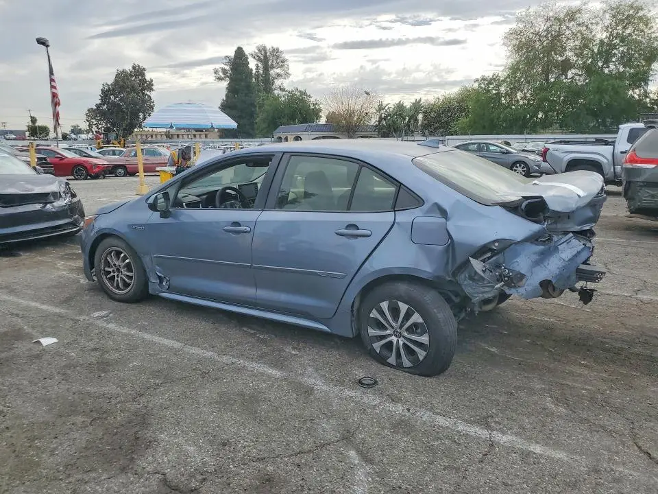 2021 TOYOTA COROLLA LE  