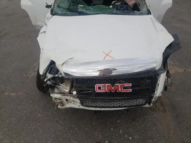 2013 GMC TERRAIN SLE  