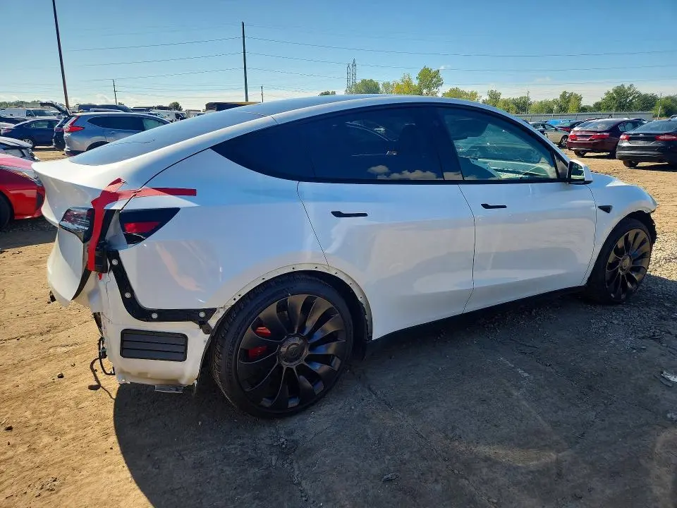2022 TESLA MODEL Y   