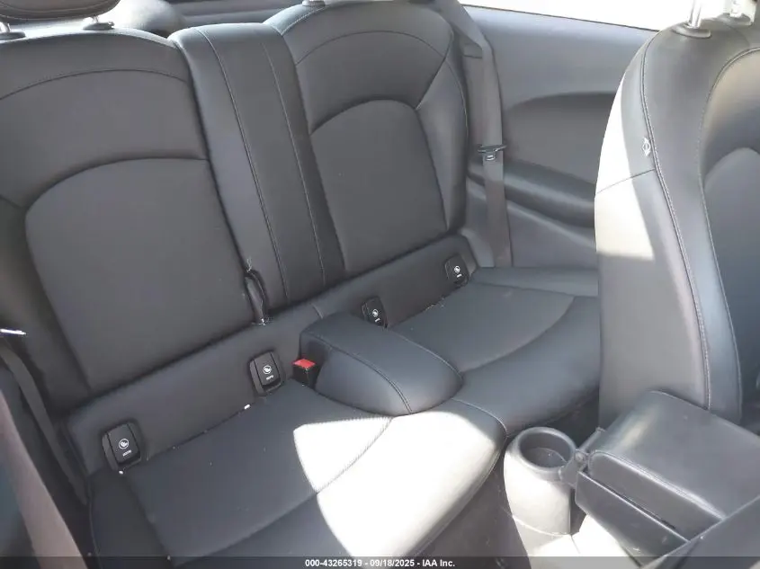 2014 MINI HARDTOP COOPER