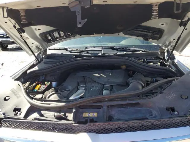 2016 MERCEDES-BENZ GL 550 4MATIC  