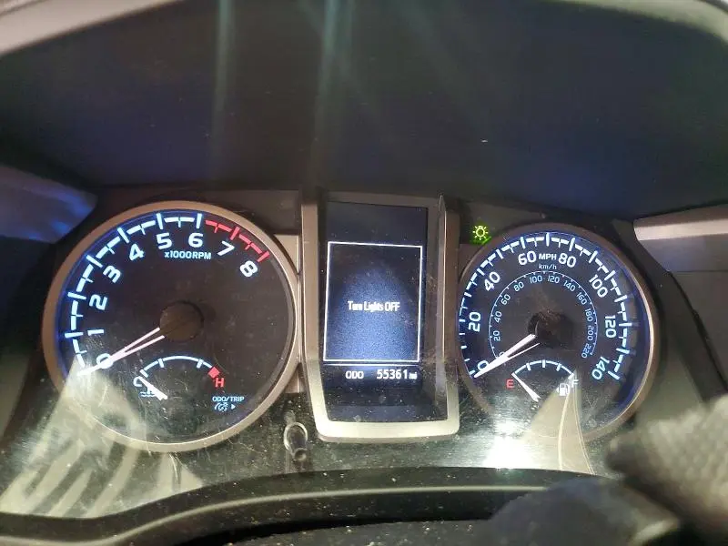 2023 TOYOTA TACOMA SR5 V6  