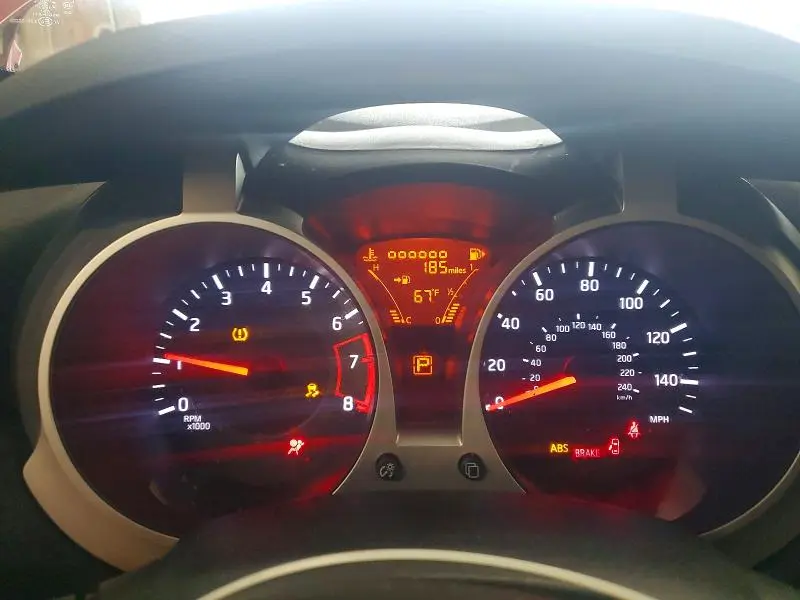 2014 NISSAN JUKE SL  