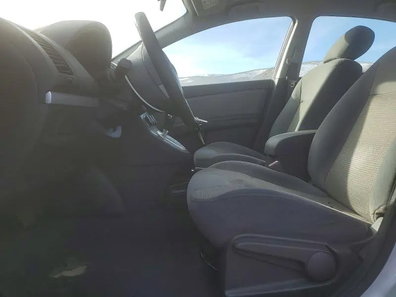 2010 NISSAN SENTRA 2.0  