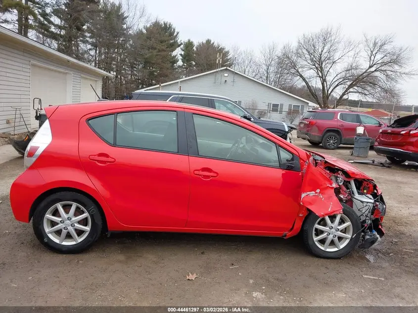 2013 TOYOTA PRIUS C FOUR