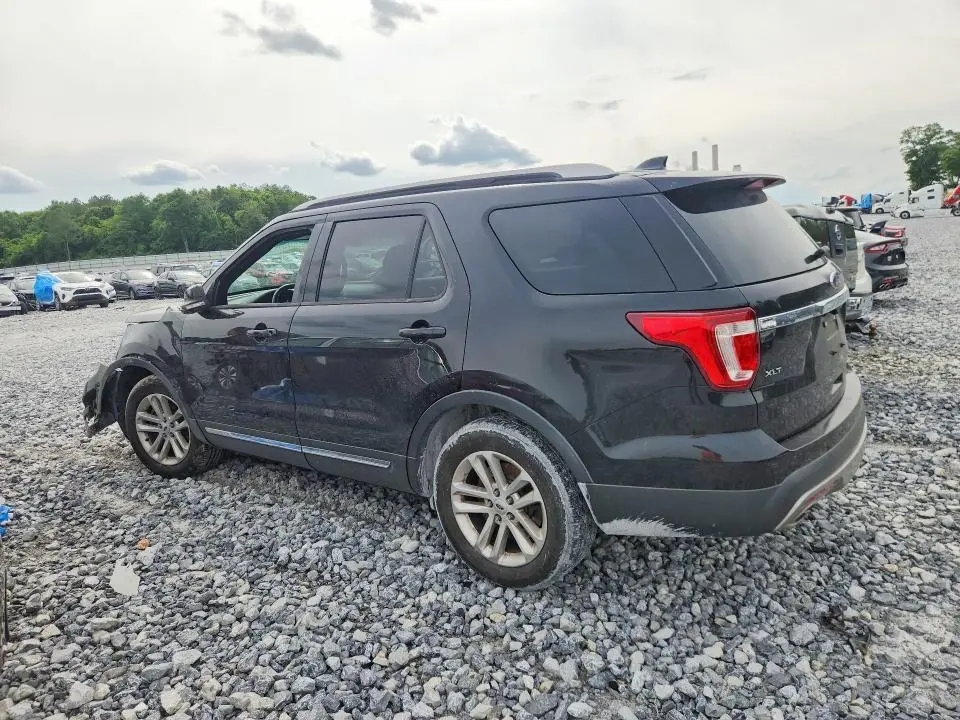 2017 FORD EXPLORER XLT  