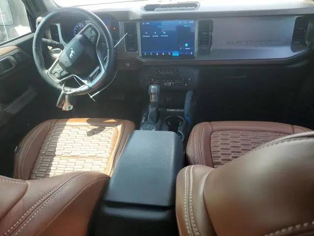 2022 FORD BRONCO BASE  