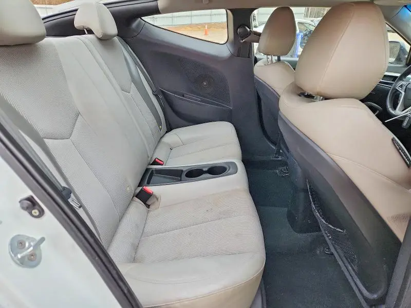 2012 HYUNDAI VELOSTER   