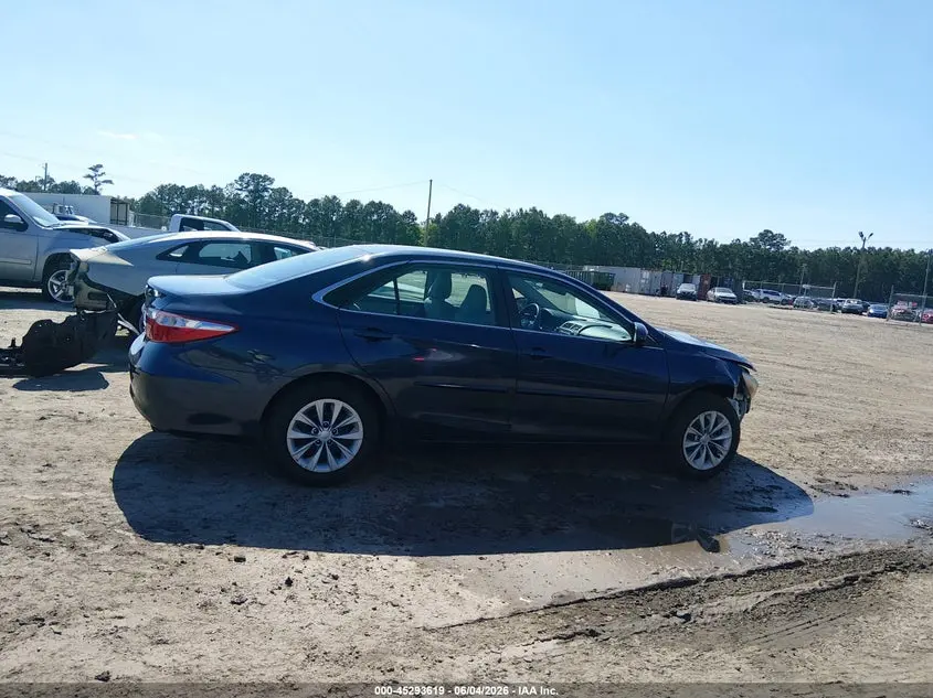 2015 TOYOTA CAMRY LE