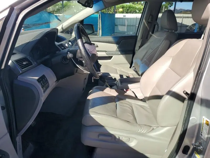 2011 HONDA ODYSSEY TOURING  