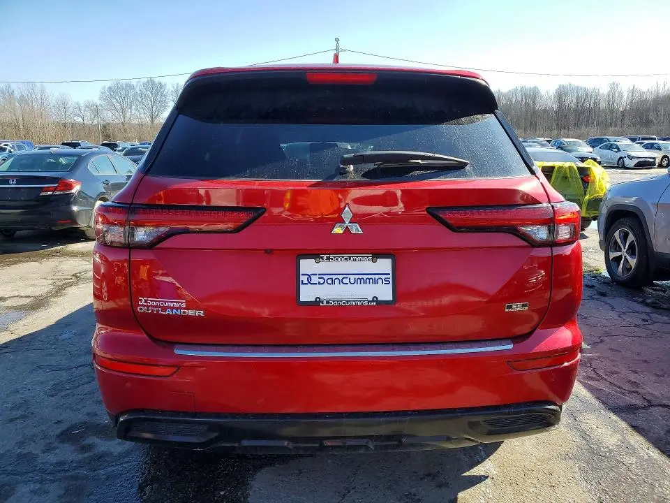 2023 MITSUBISHI OUTLANDER SE  
