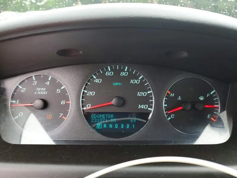2010 CHEVROLET IMPALA LT  
