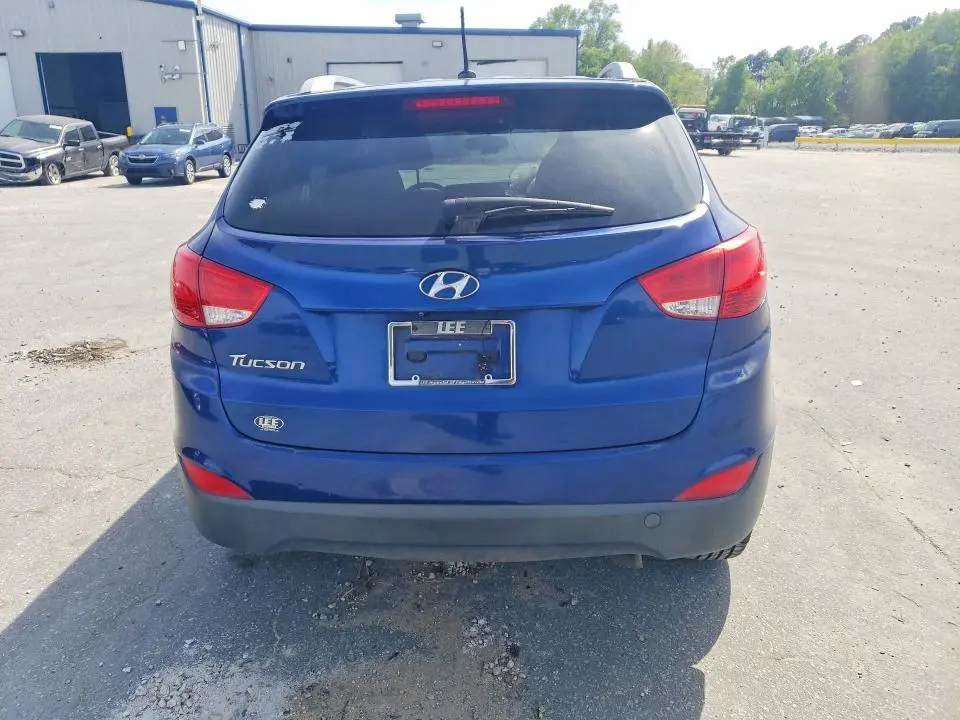 2014 HYUNDAI TUCSON SE  