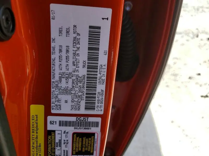 2017 TOYOTA TUNDRA SR5  
