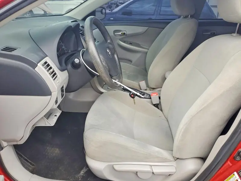 2012 TOYOTA COROLLA LE  