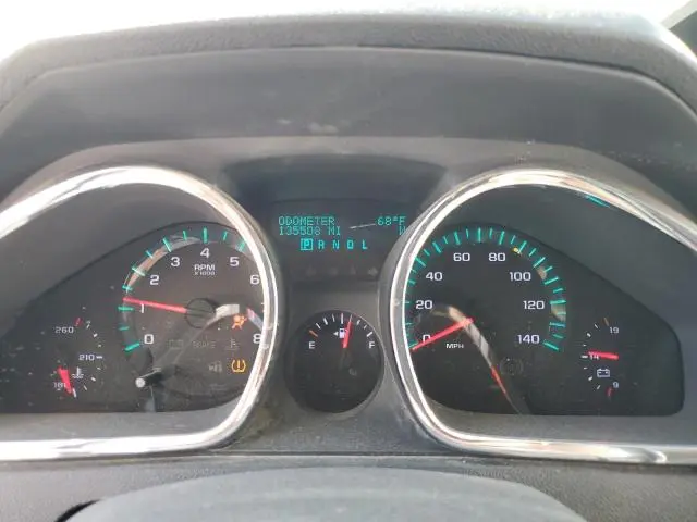 2010 CHEVROLET TRAVERSE LT  