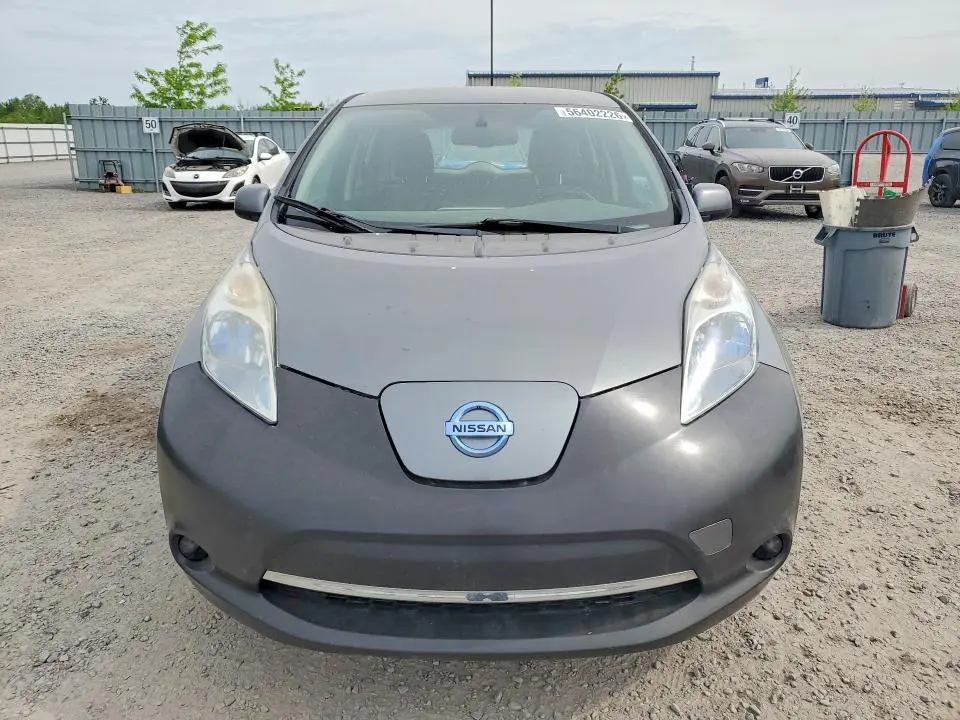 2014 NISSAN LEAF S  