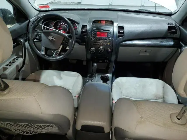 2011 KIA SORENTO BASE  