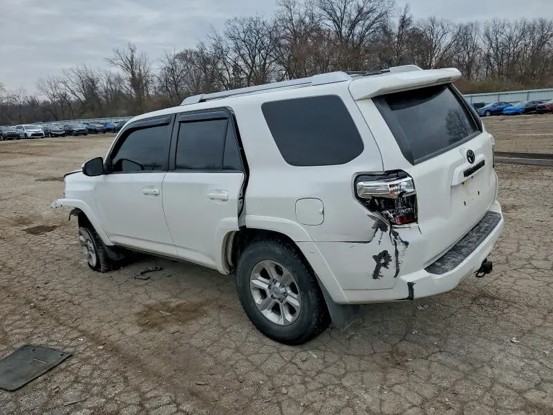 2014 TOYOTA 4RUNNER SR5  