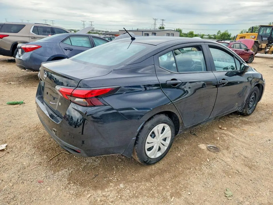 2025 NISSAN VERSA S  
