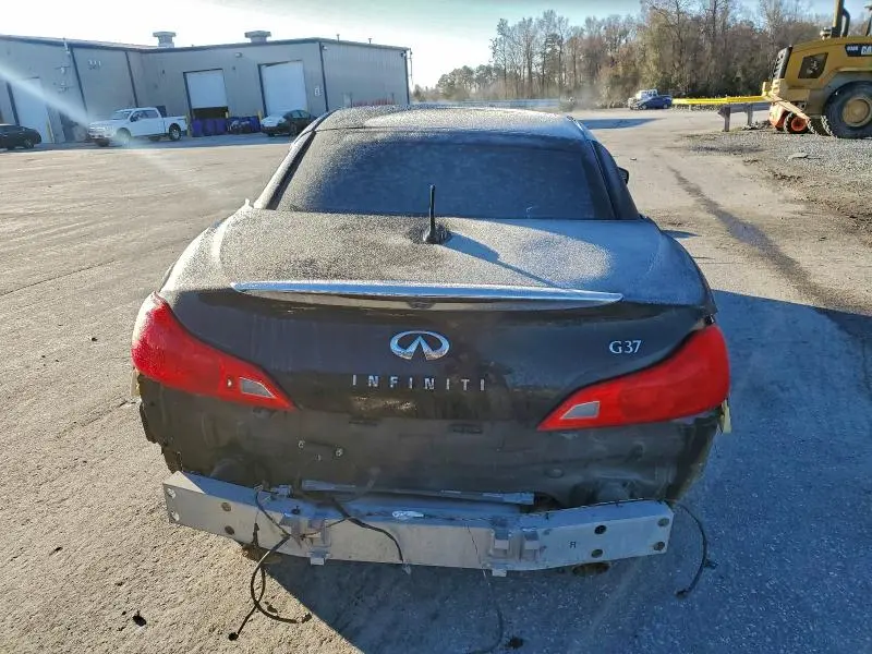 2011 INFINITI G37 BASE  