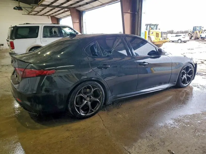 2019 ALFA ROMEO GIULIA TI  