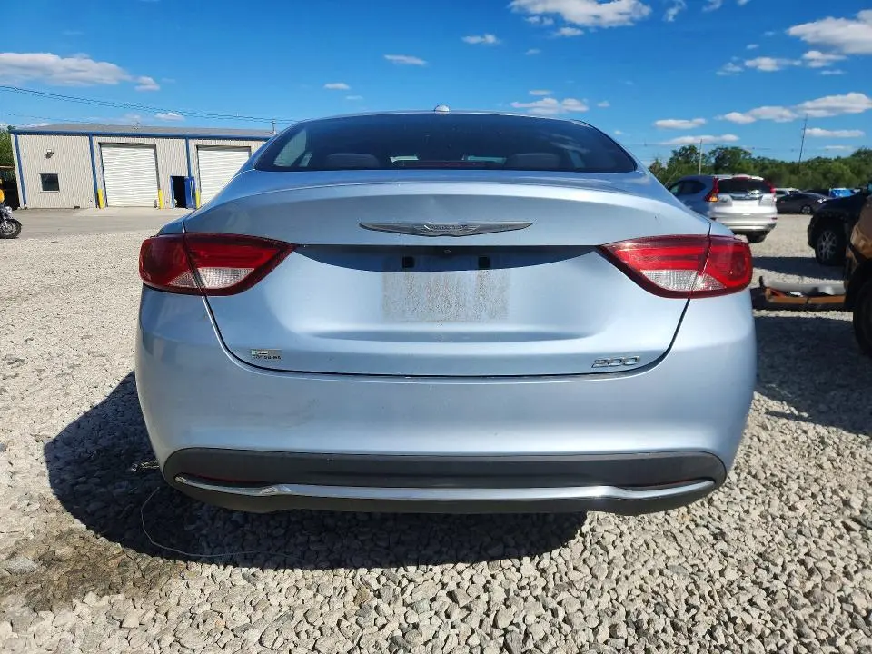 2015 CHRYSLER 200 LIMITED  