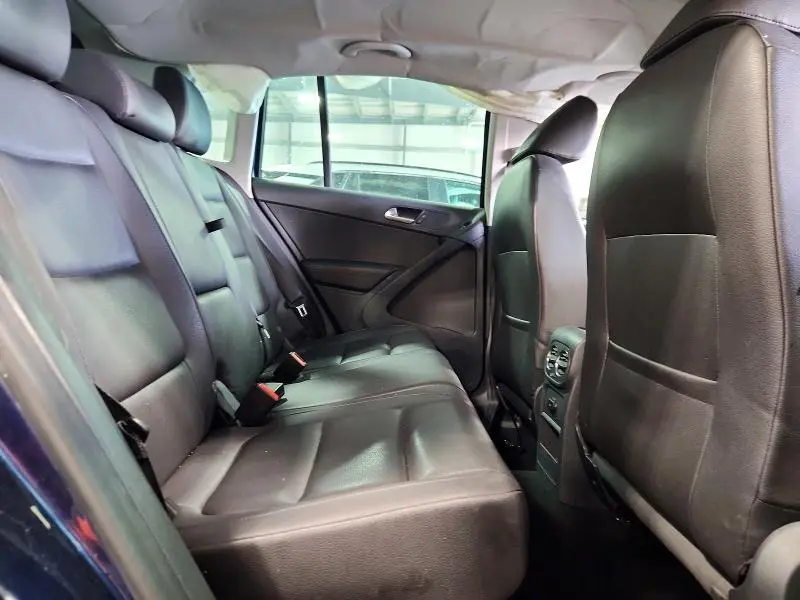2014 VOLKSWAGEN TIGUAN S  