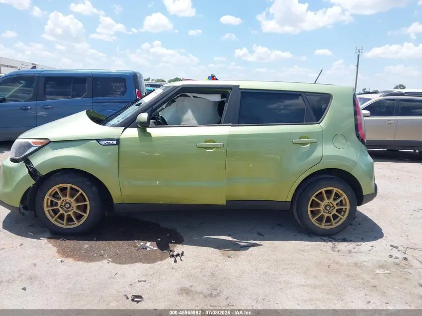 2016 KIA SOUL  