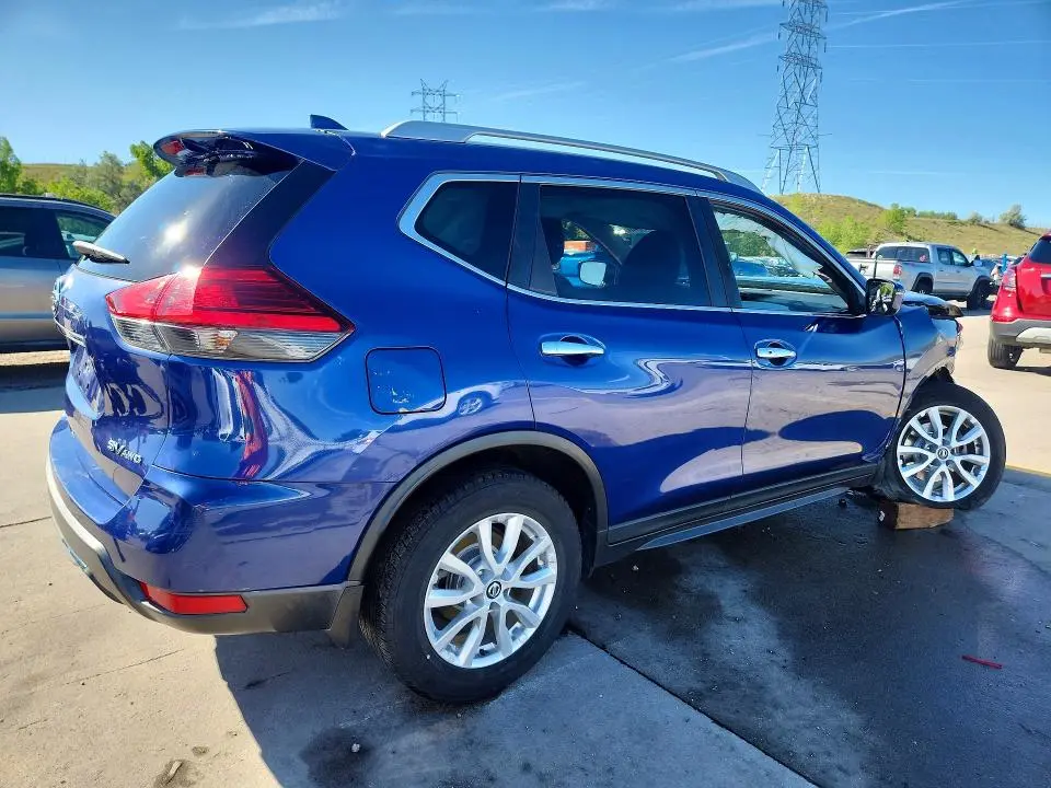2017 NISSAN ROGUE SV  