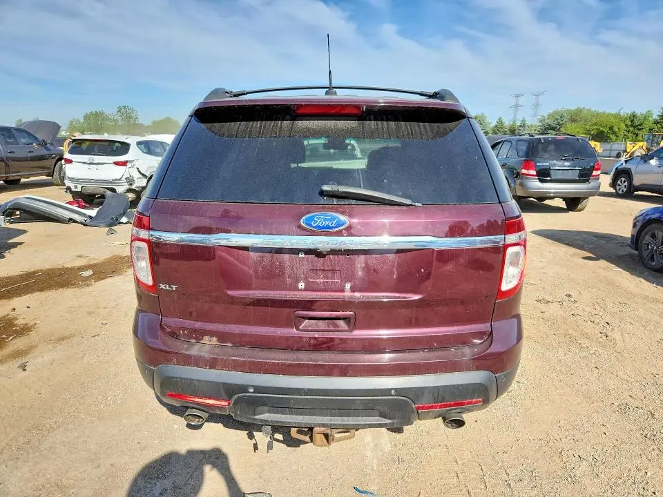 2011 FORD EXPLORER XLT  