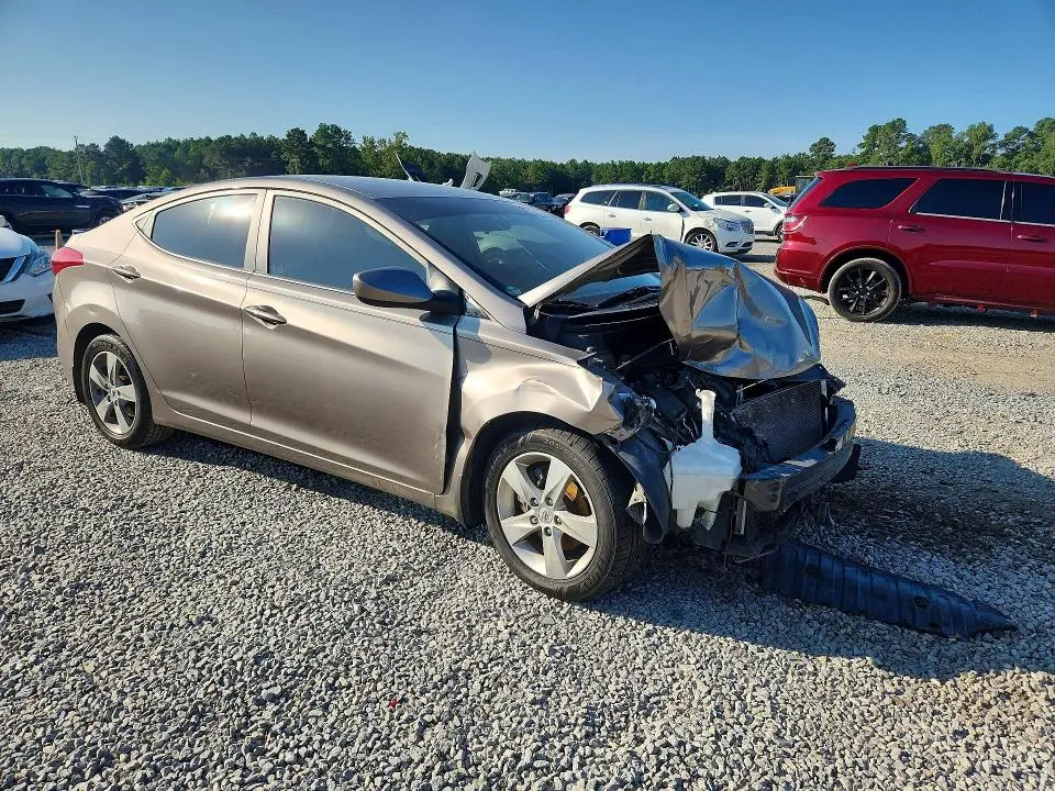2012 HYUNDAI ELANTRA GLS  