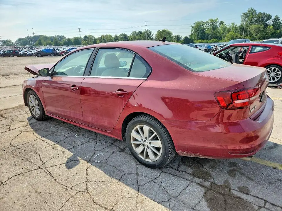 2016 VOLKSWAGEN JETTA SE  