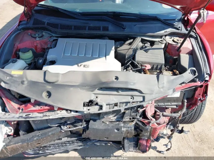 2011 TOYOTA CAMRY SE V6