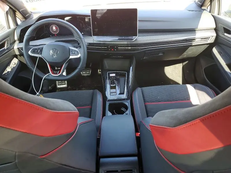 2025 VOLKSWAGEN GTI SE  