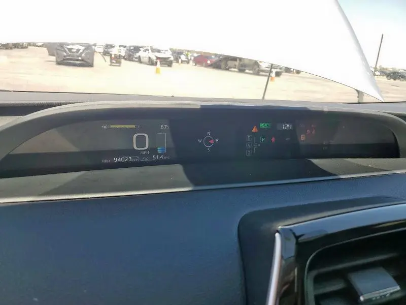 2016 TOYOTA PRIUS 