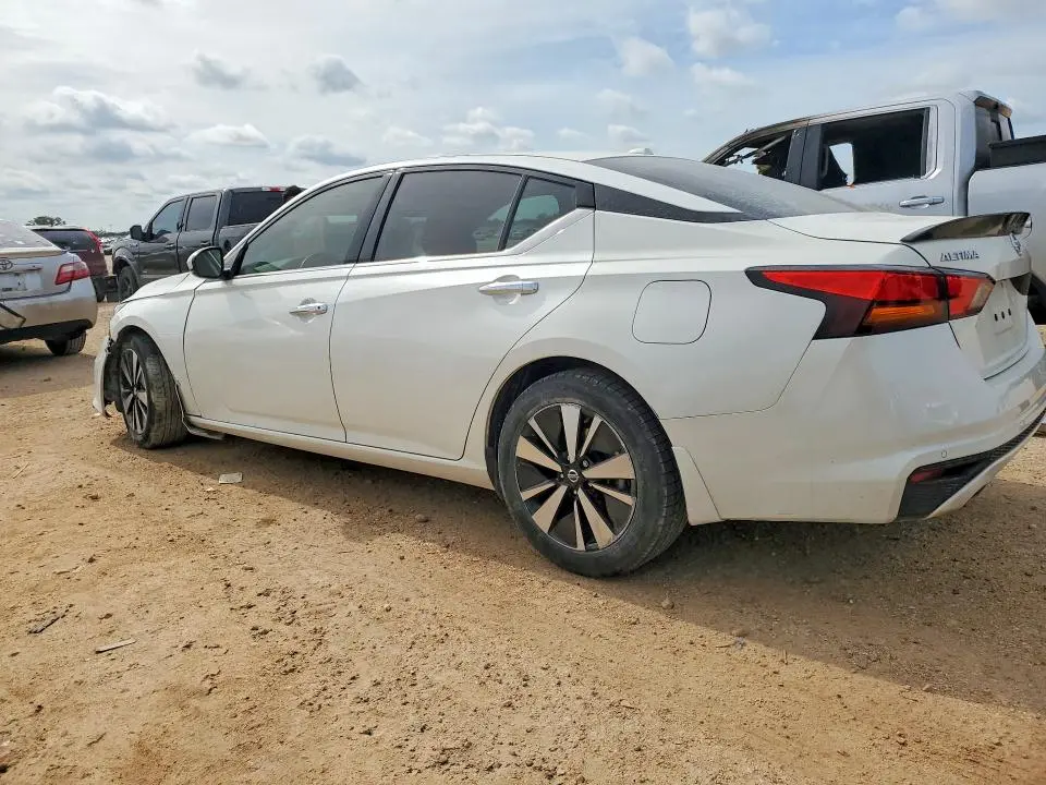 2019 NISSAN ALTIMA SL  