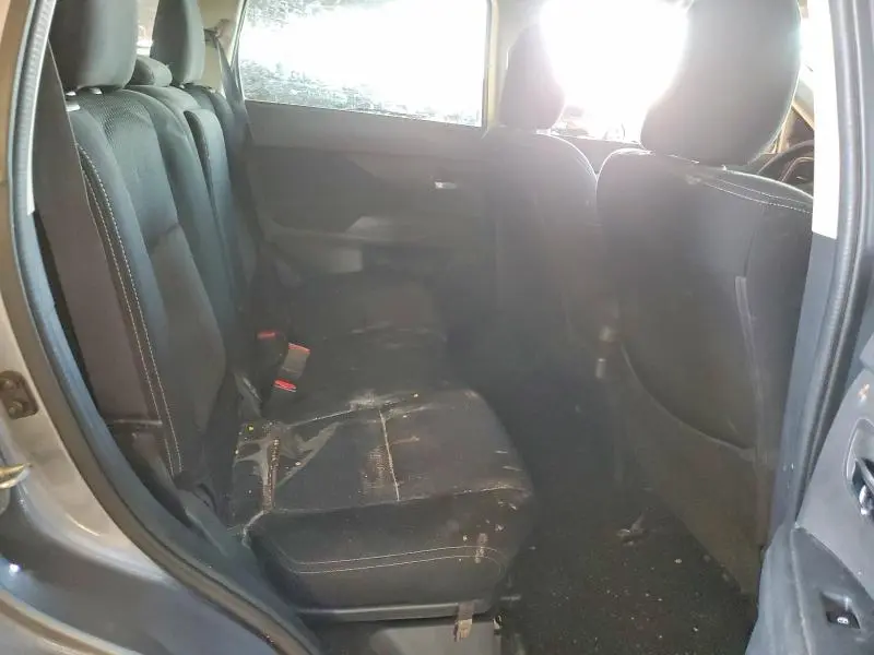 2017 MITSUBISHI OUTLANDER SE  