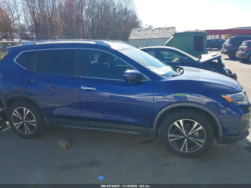 2019 NISSAN ROGUE SV