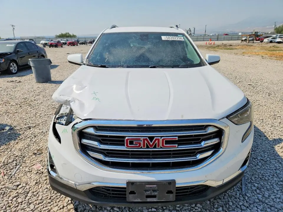 2019 GMC TERRAIN SLT  