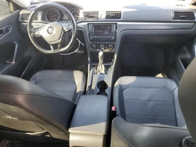 2017 VOLKSWAGEN PASSAT R-LINE  