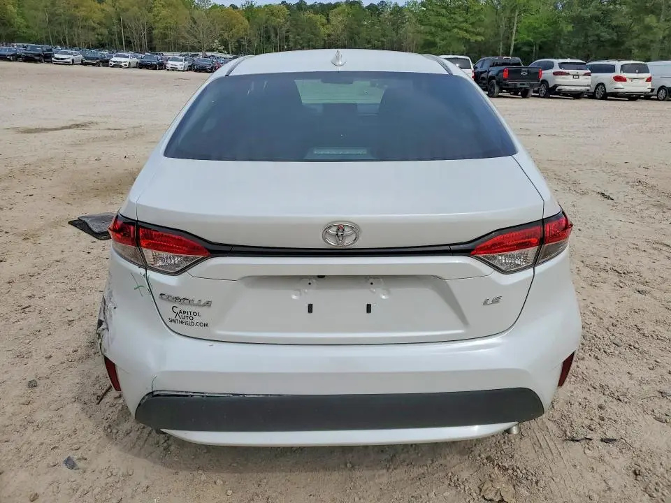 2022 TOYOTA COROLLA LE  