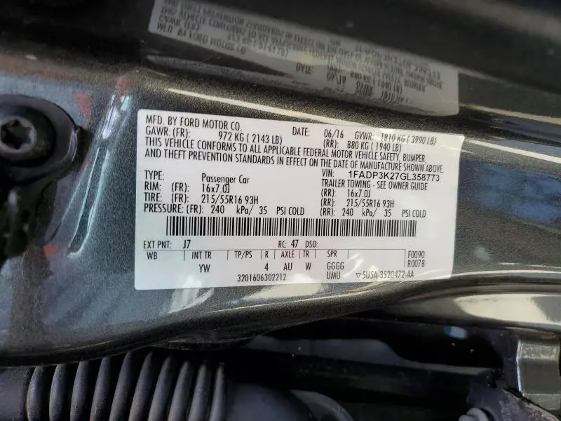 2016 FORD FOCUS SE  