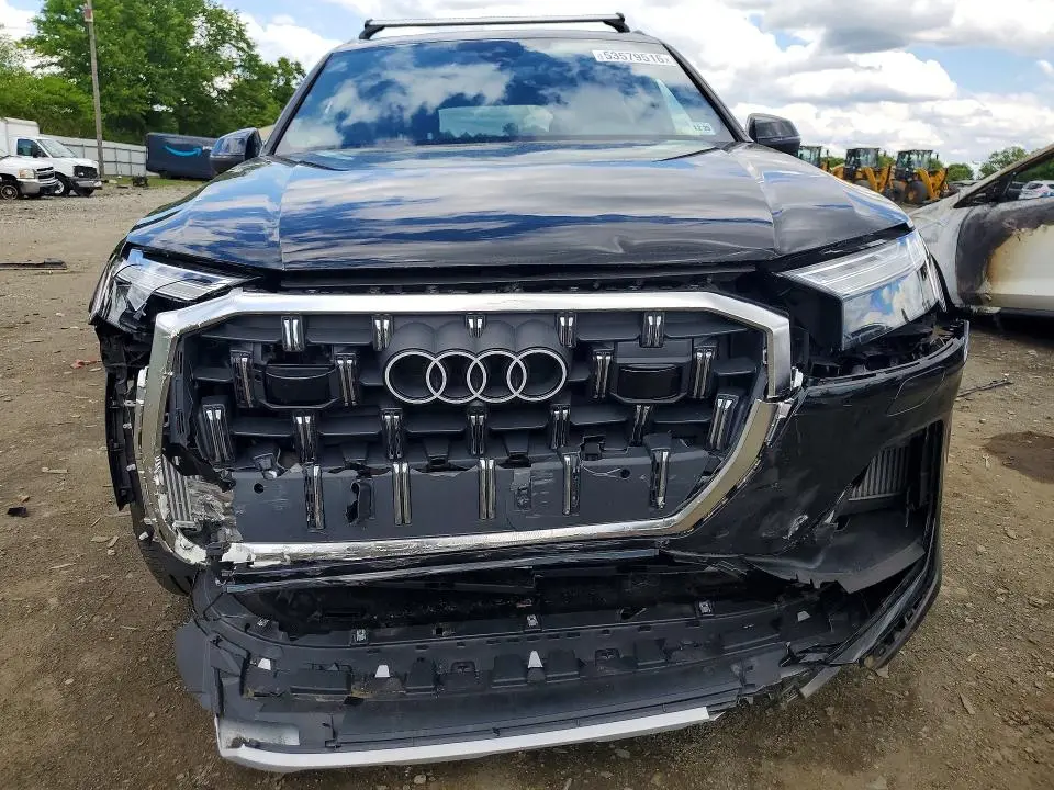 2025 AUDI Q7 PREMIUM PLUS  