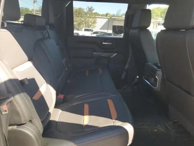 2021 GMC SIERRA K2500 AT4  